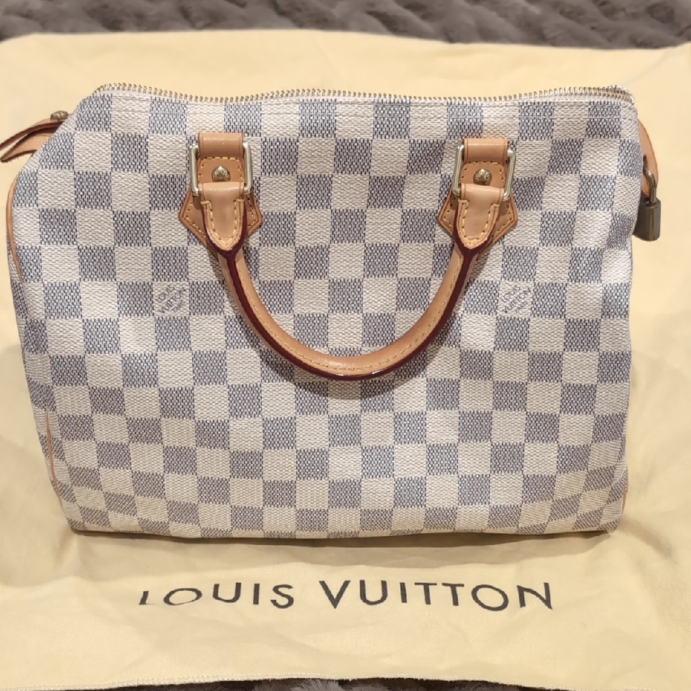 Louis Vuitton Checkered Handbag - Cream and Tan